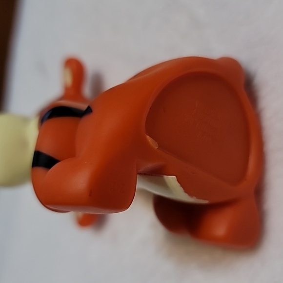 Disney Winnie The Pooh 3 inch Rubber Figure of Tigger, Train Works - Picture 7 of 7